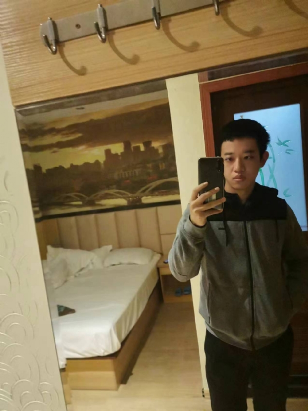 阵雨的第一张照片--石狮征婚网