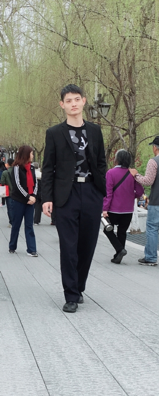 风一样的第一张照片--石狮征婚网