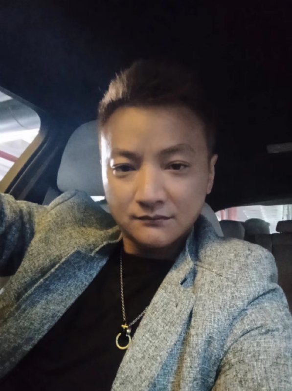 夜、有雨敲窗的第三张照片--石狮征婚网