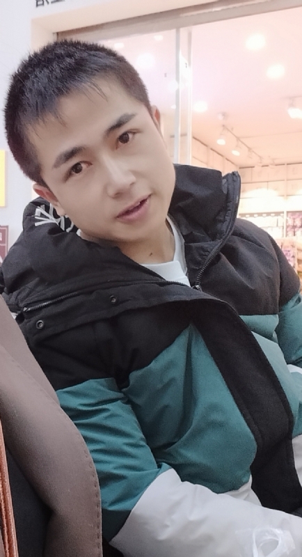 不骄不躁的第一张照片--石狮征婚网