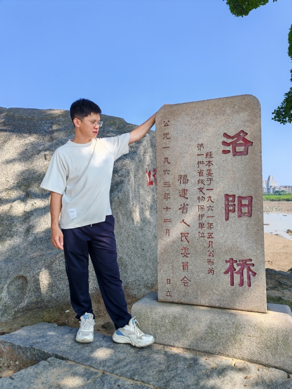 风尘的第一张照片--石狮征婚网