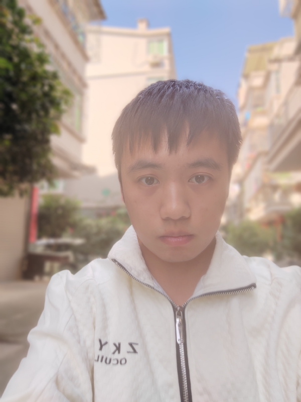 温柔的第一张照片--石狮征婚网