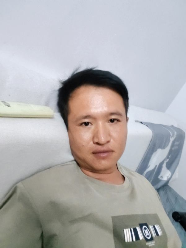 陌生人的第三张照片--石狮征婚网