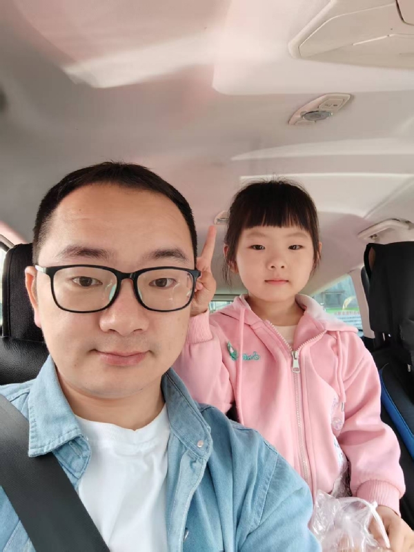 知天晓的第一张照片--石狮征婚网