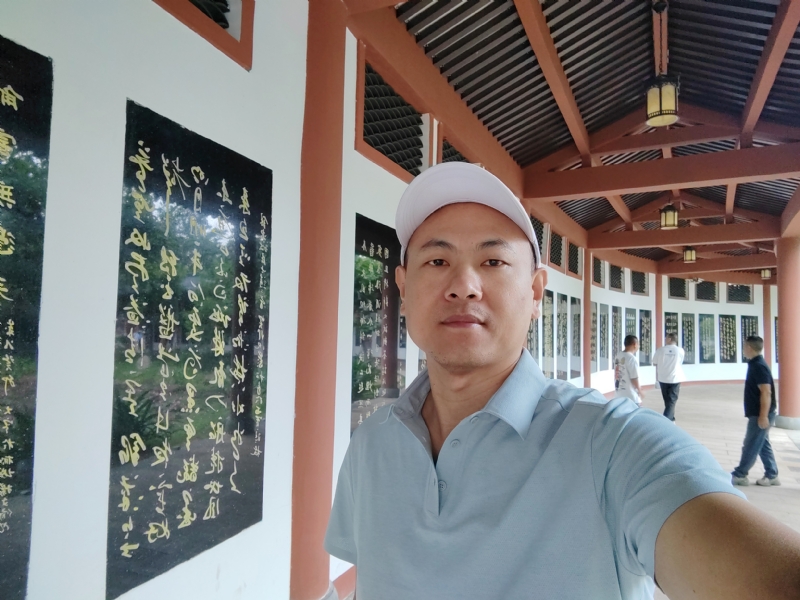 爱运动的范的第一张照片--石狮征婚网