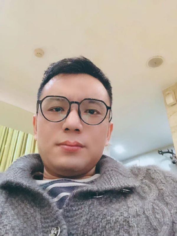 失神的第一张照片--石狮征婚网